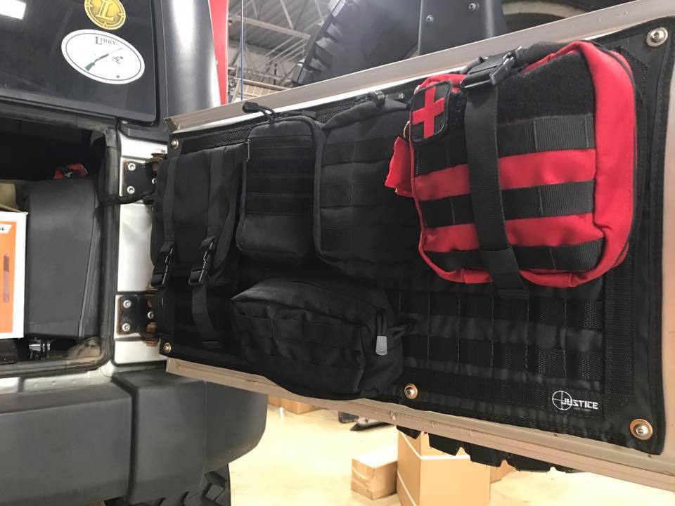 Molle Tailgate Panel Kit